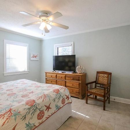 Sandys Dream Walk To North Beach Lower Apartment Tybee Island Exterior photo